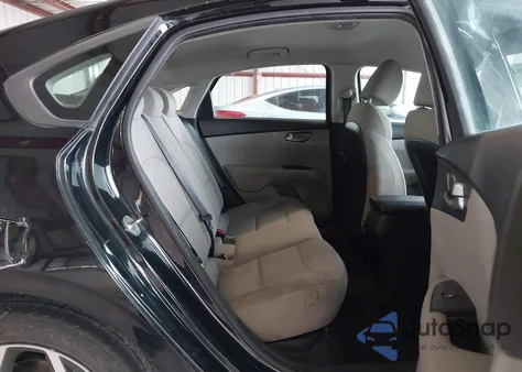 2019 Kia Forte Lxs из США, поврежденный, VIN 3KPF24AD1KE045004